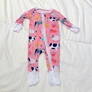 Little Sleepies Zippy (NB) Pink Farm Animal